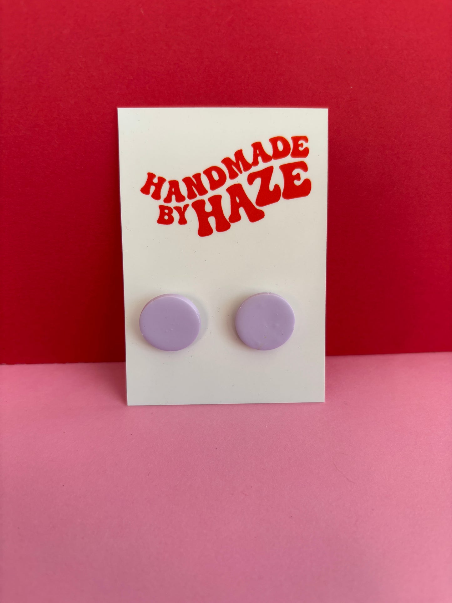 Plain studs: lilac