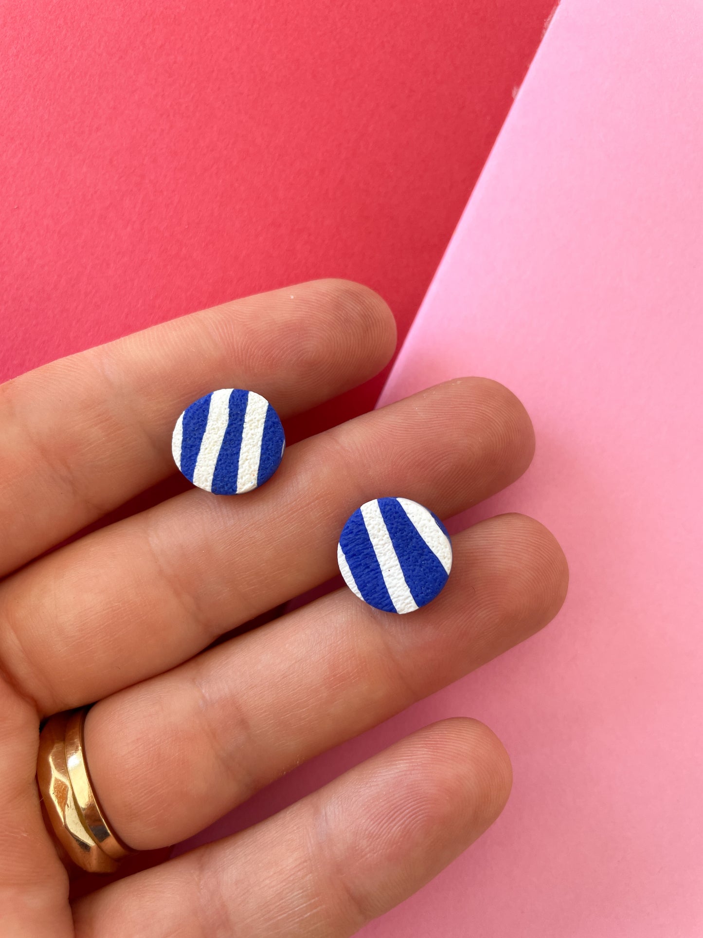 Isobar Studs - Blue